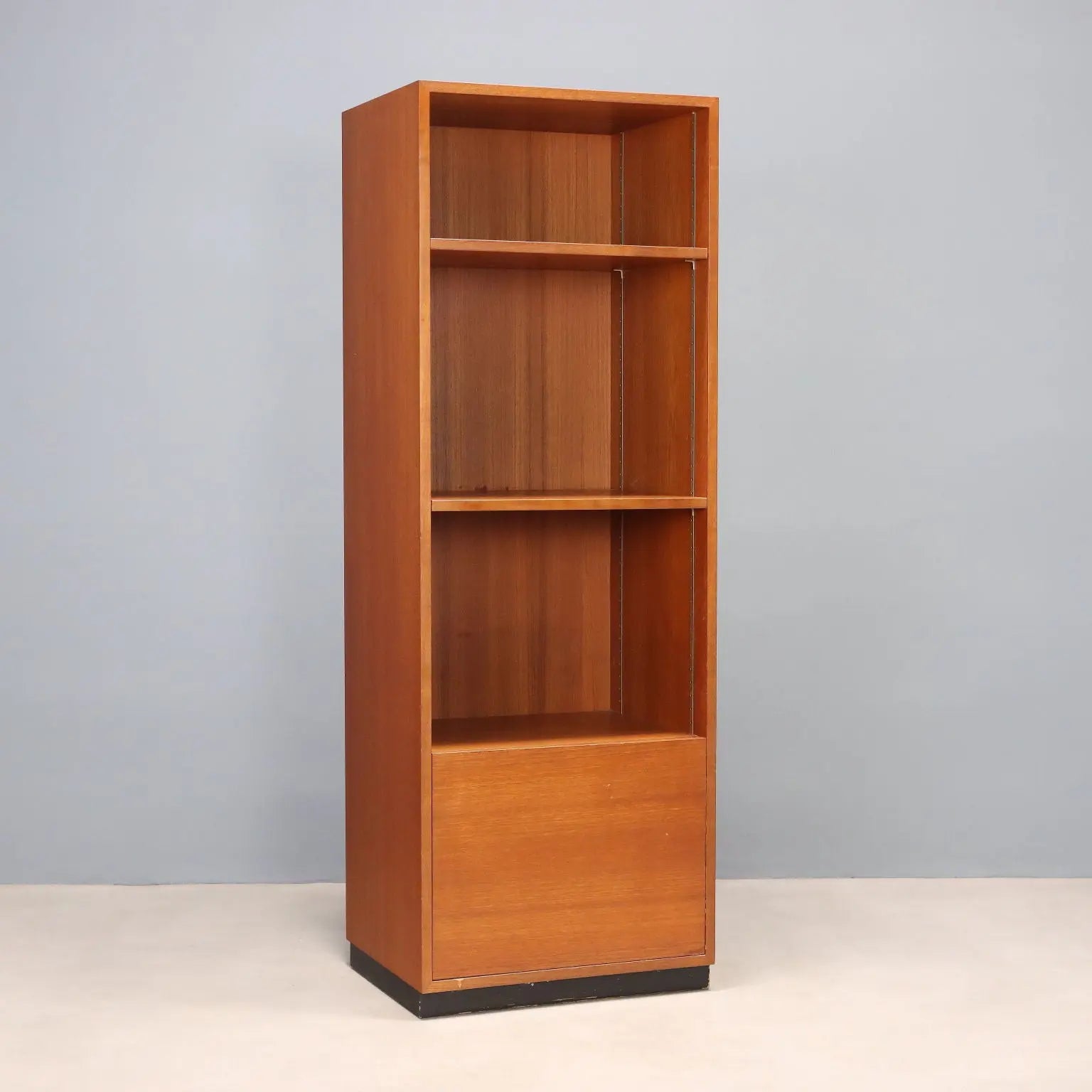 Vintage Bookcase Zingg-Lamprecht Teak Veneer Design 1960s