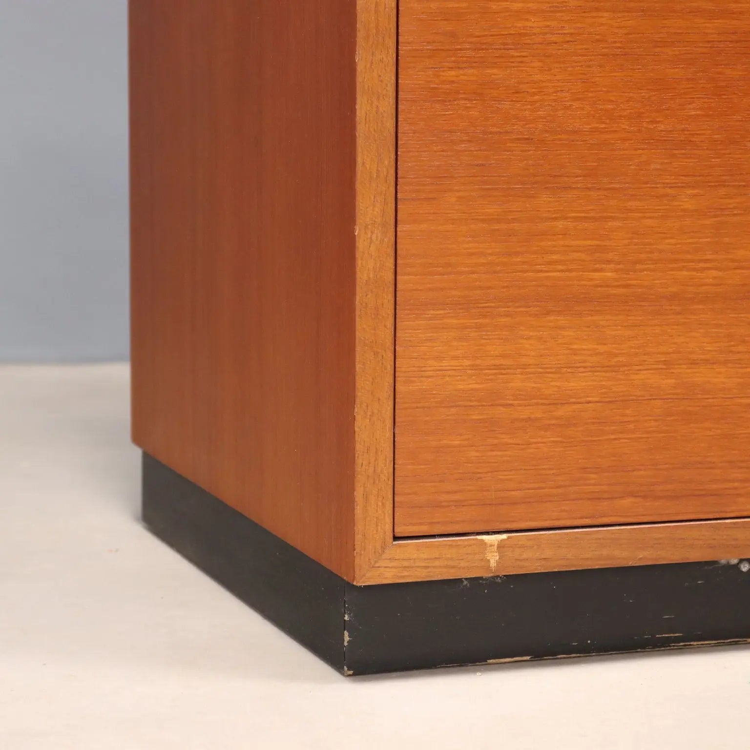 Vintage Bookcase Zingg-Lamprecht Teak Veneer Design 1960s