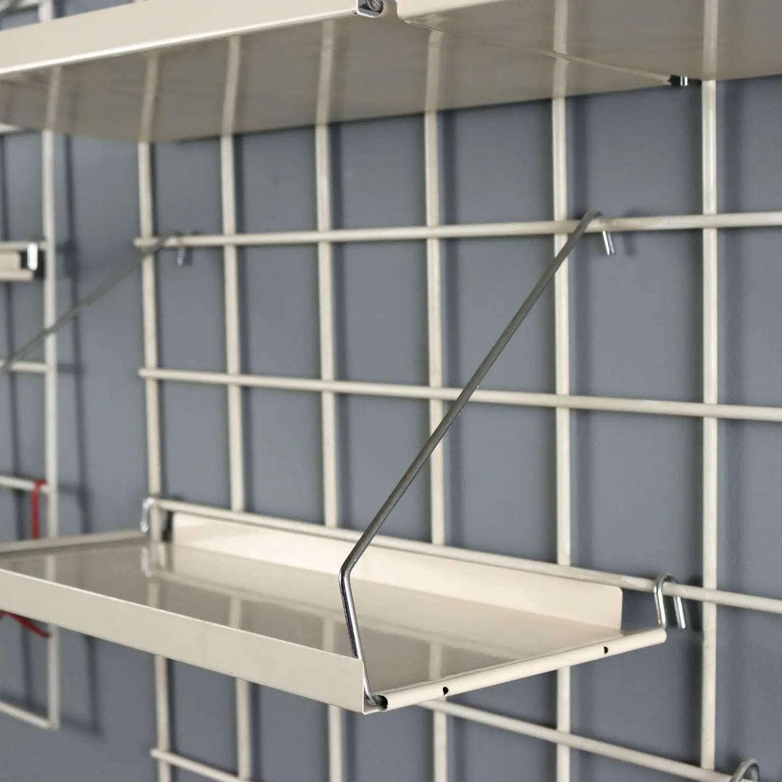 Vintage Modular Wall System Adjustable Shelves Design 1970s