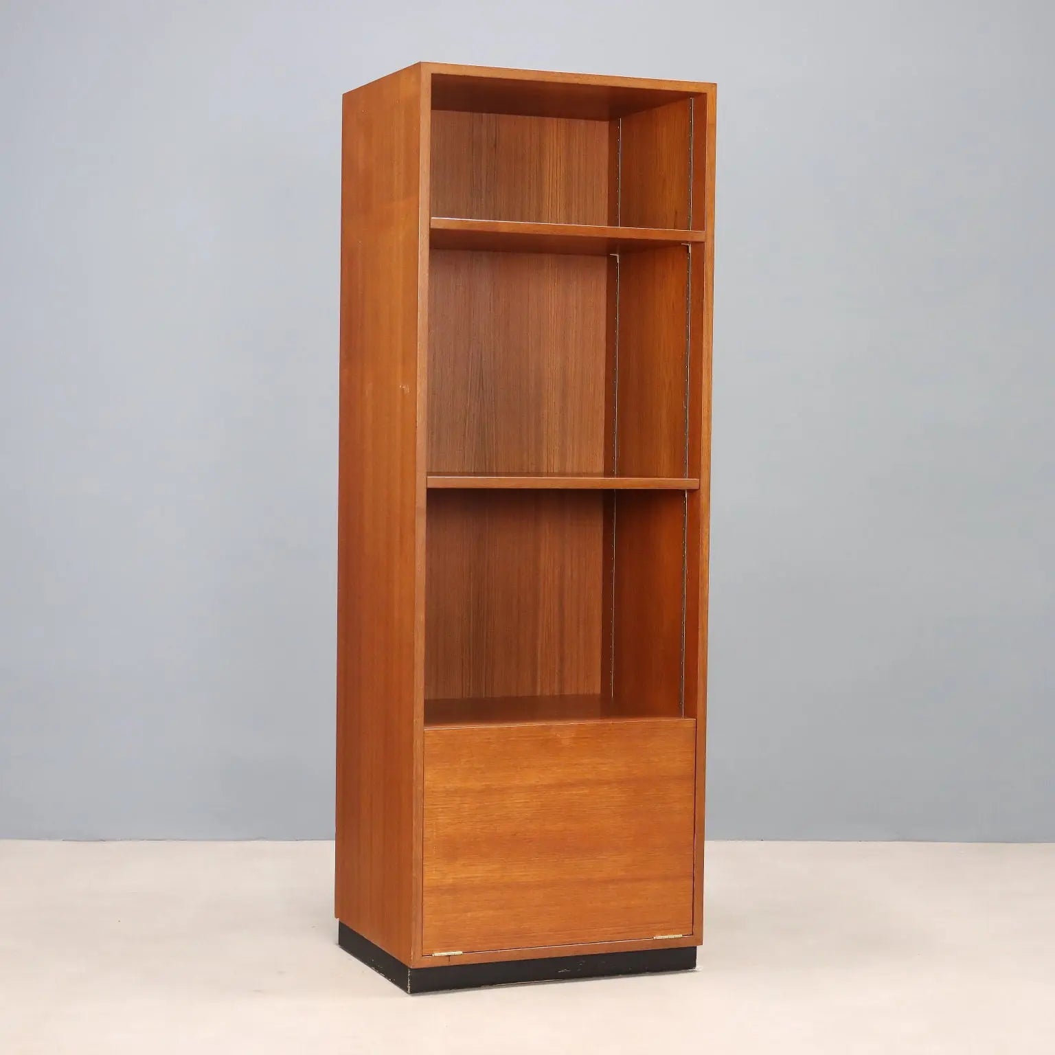 Vintage Bookcase Zingg-Lamprecht Zurich Teak Veneer Design 1960s