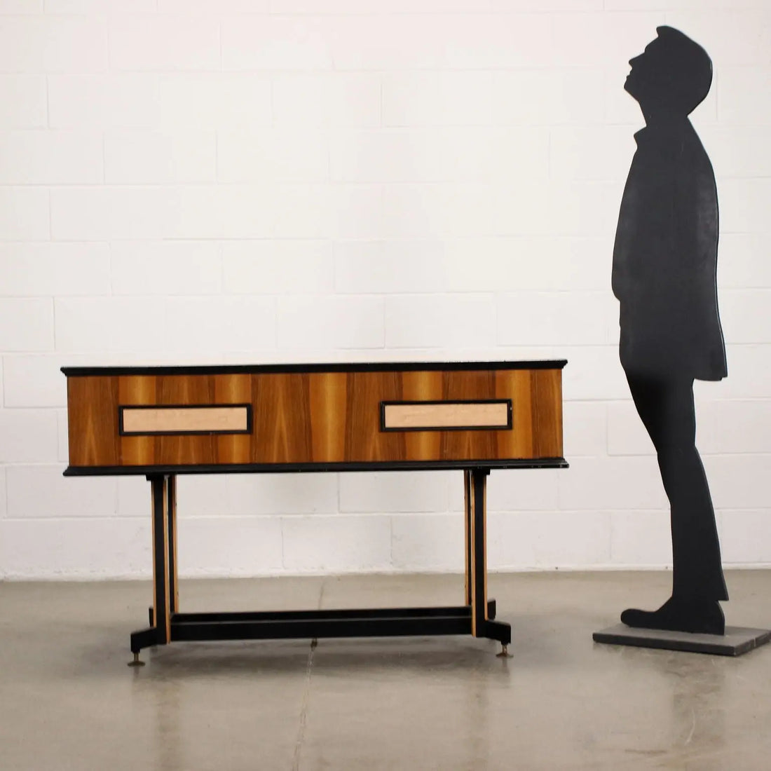 Vintage Shop Counter in Laminate Italy 1960s | Modernism | Furnitures