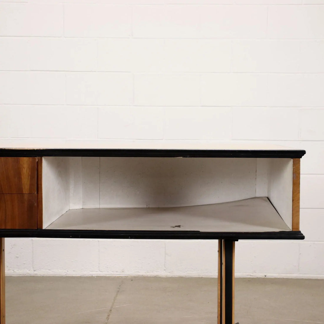Vintage Shop Counter in Laminate Italy 1960s | Modernism | Furnitures