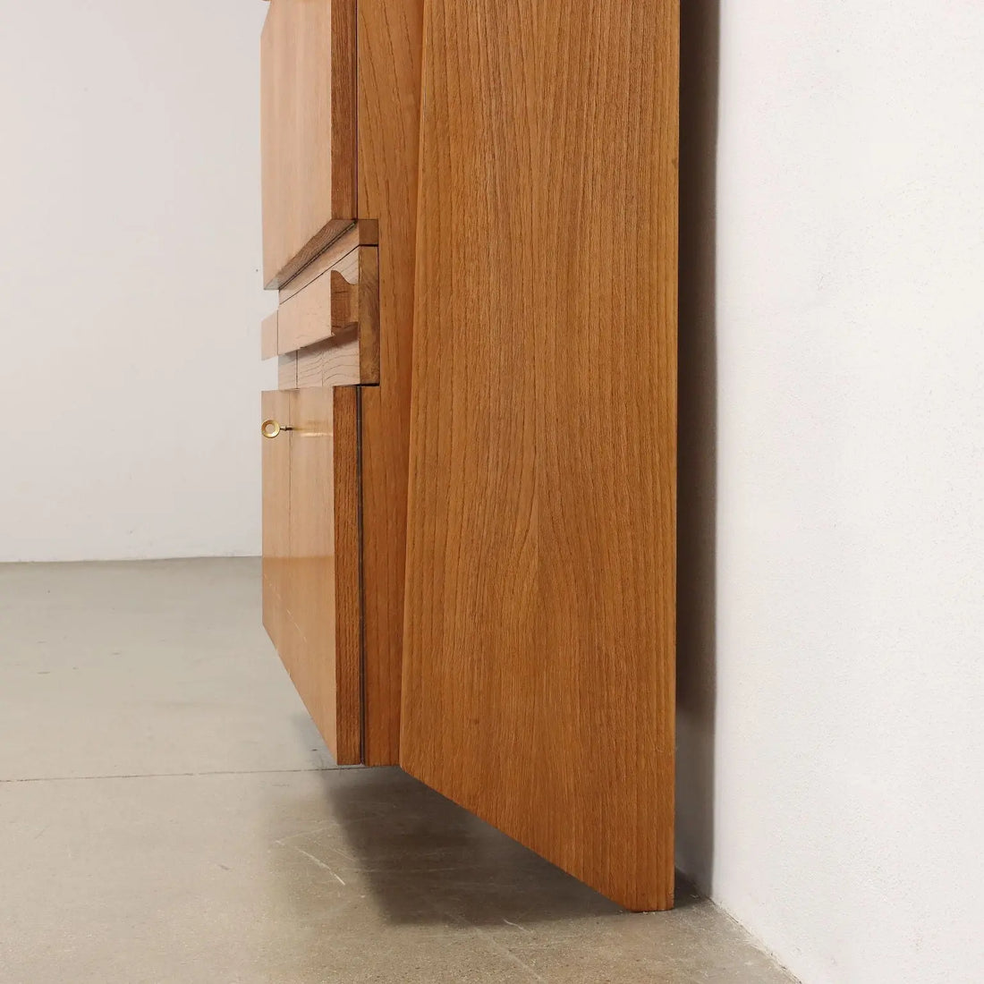 Vintage Cabinet Oak Veneered Wood Design Italy 1950s | Modernism | Furnitures