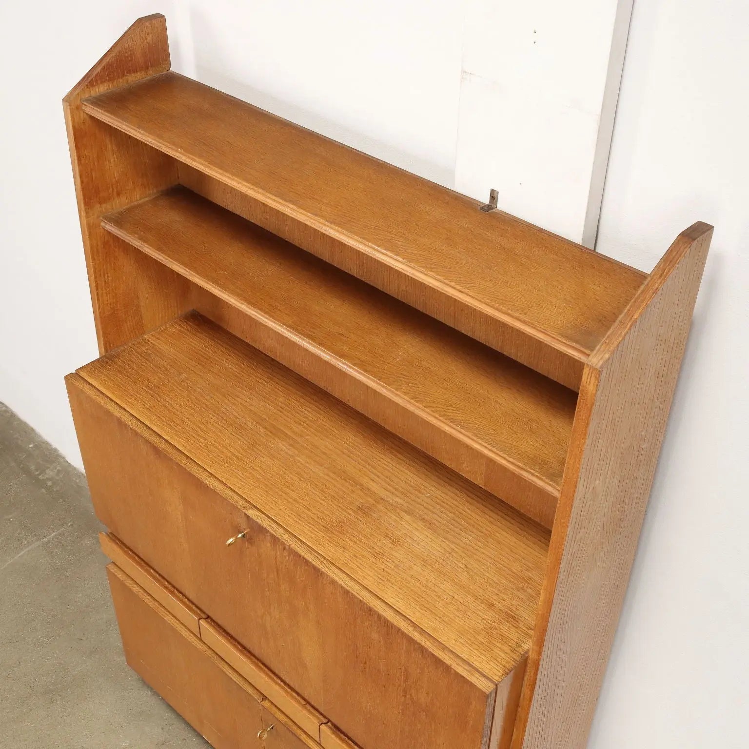 Vintage Cabinet Oak Veneered Wood Design Italy 1950s | Modernism | Furnitures