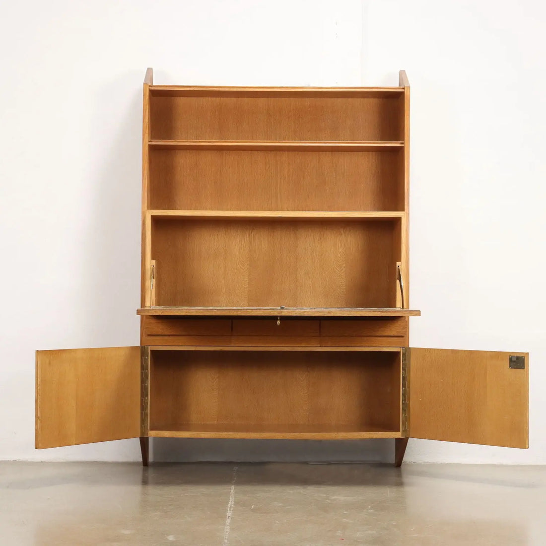 Vintage Cabinet Oak Veneered Wood Design Italy 1950s | Modernism | Furnitures