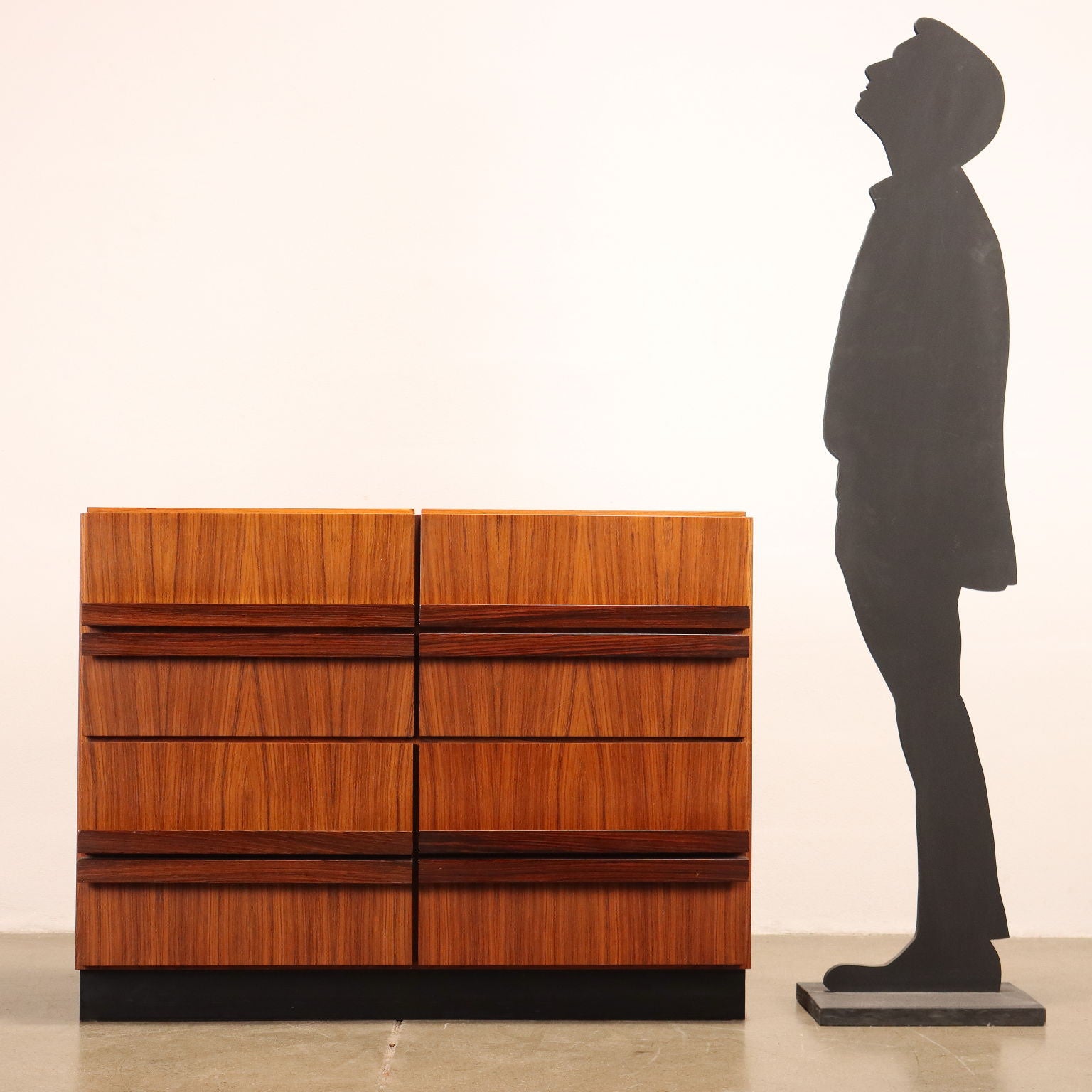  | Modernism  Furnitures
