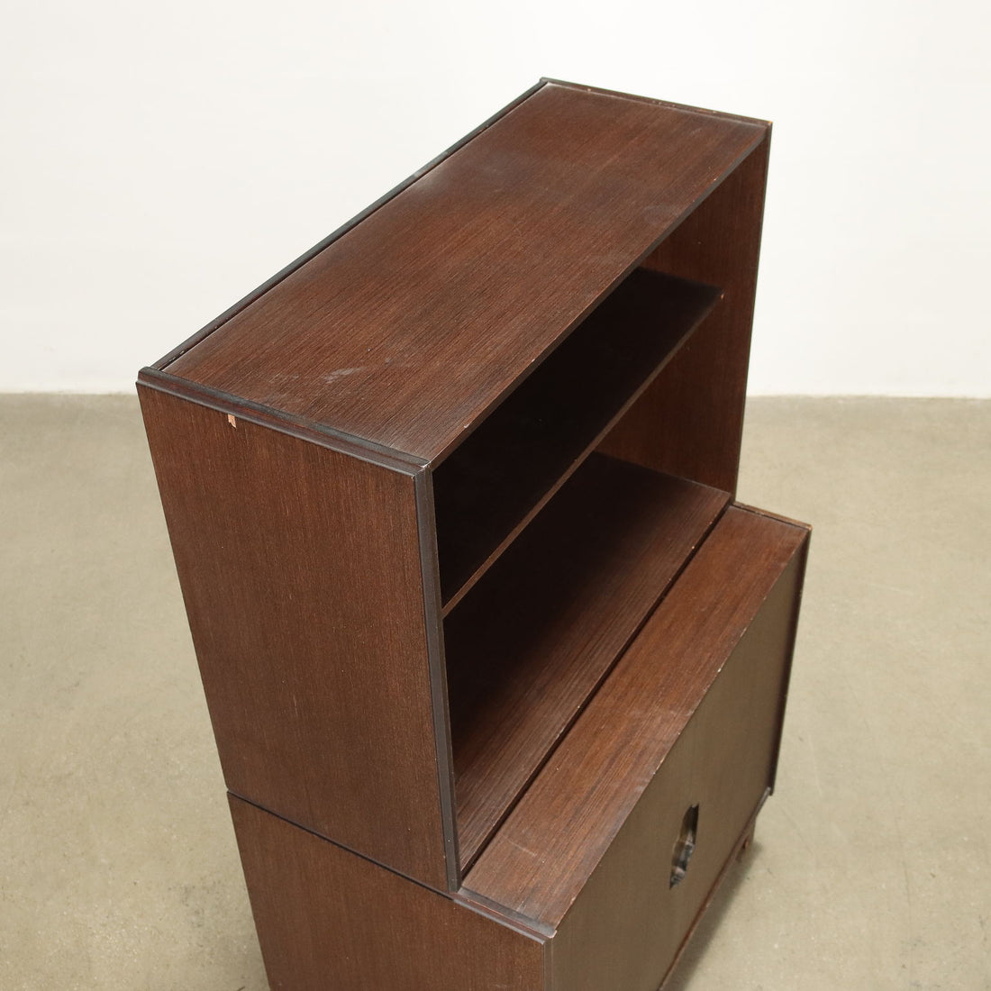  | Modernism  Furnitures