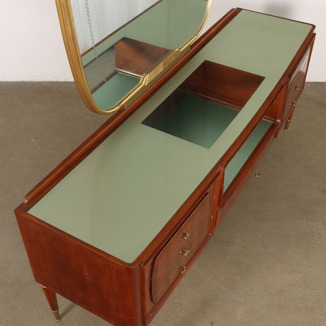  | Modernism  Furnitures