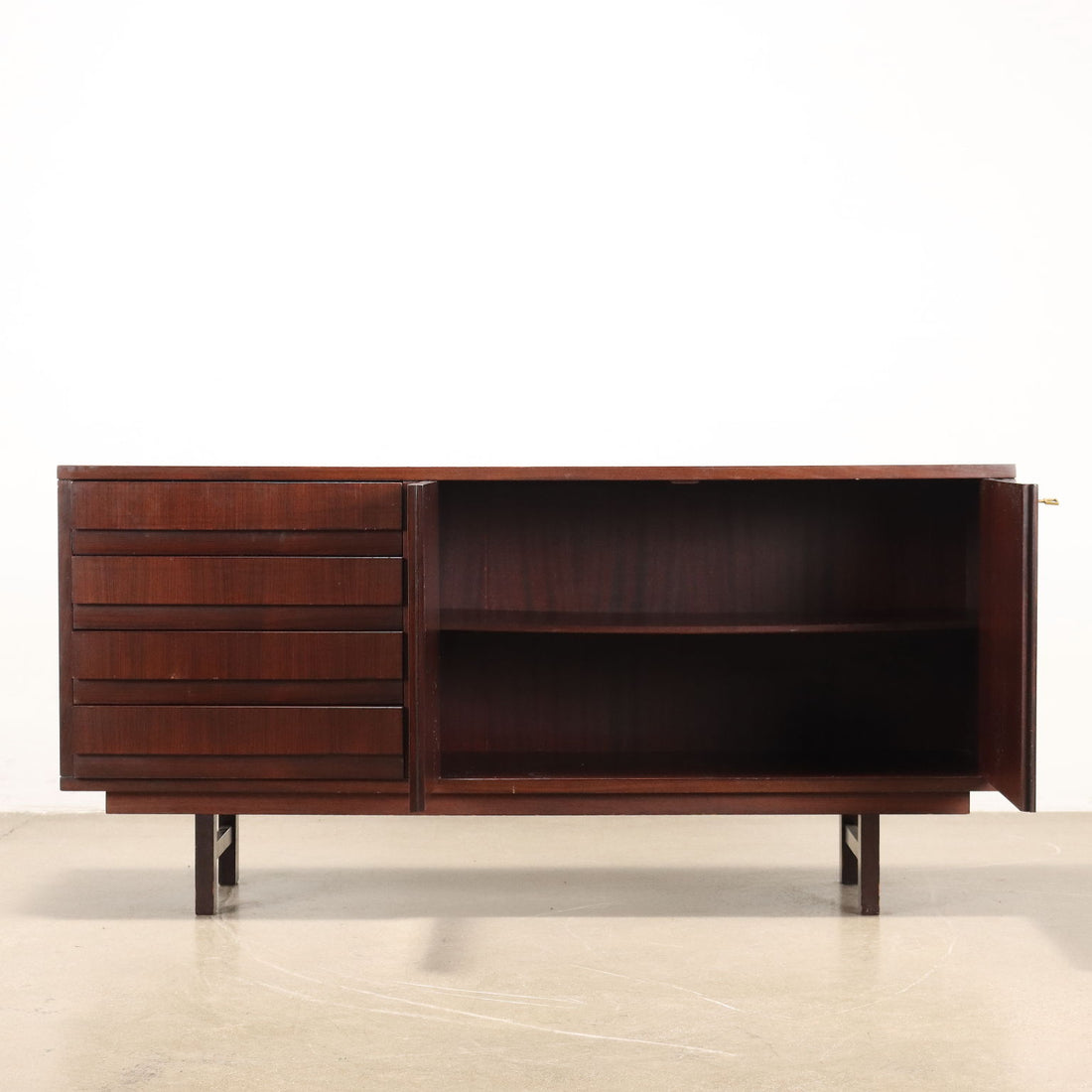  | Modernism  Furnitures