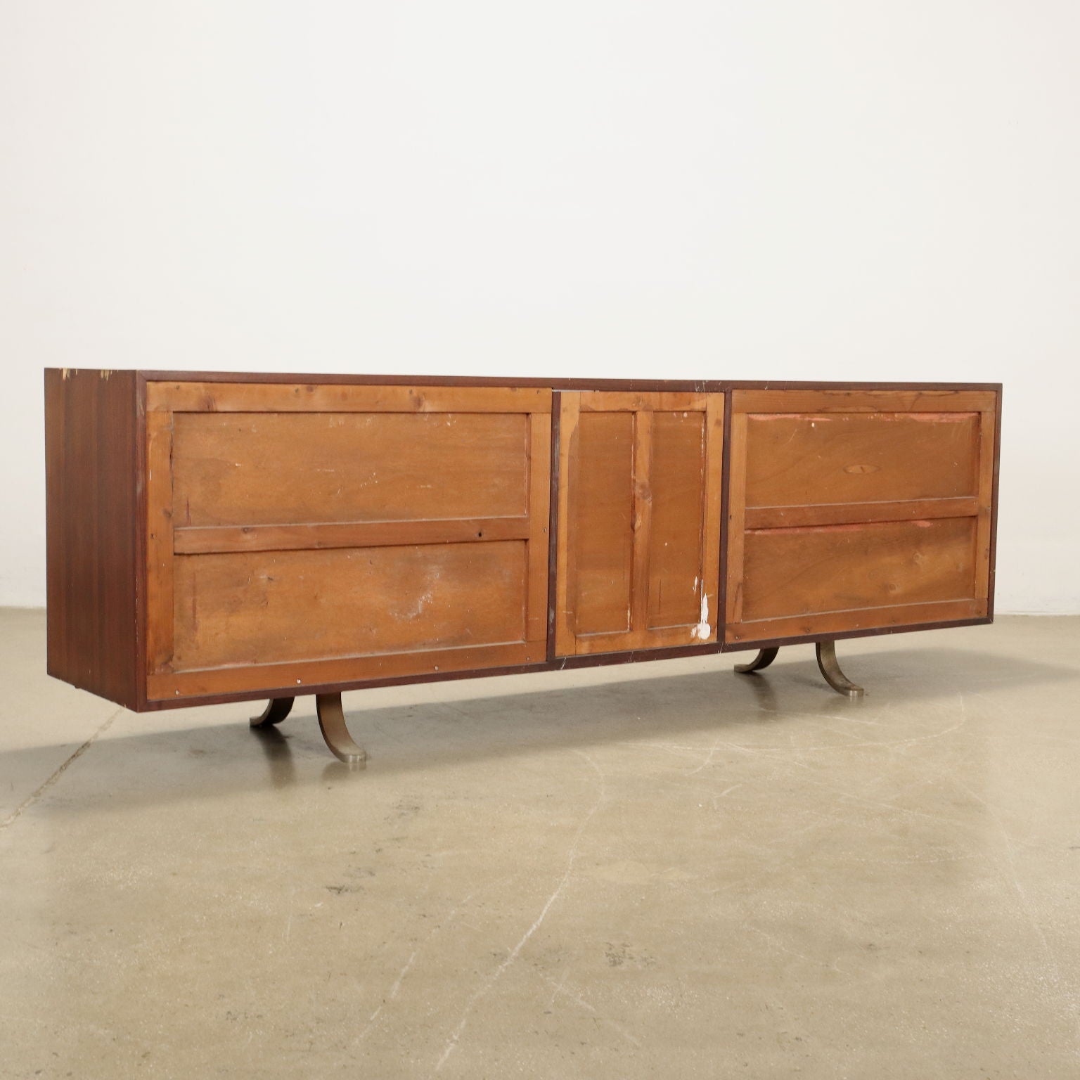  | Modernism  Furnitures