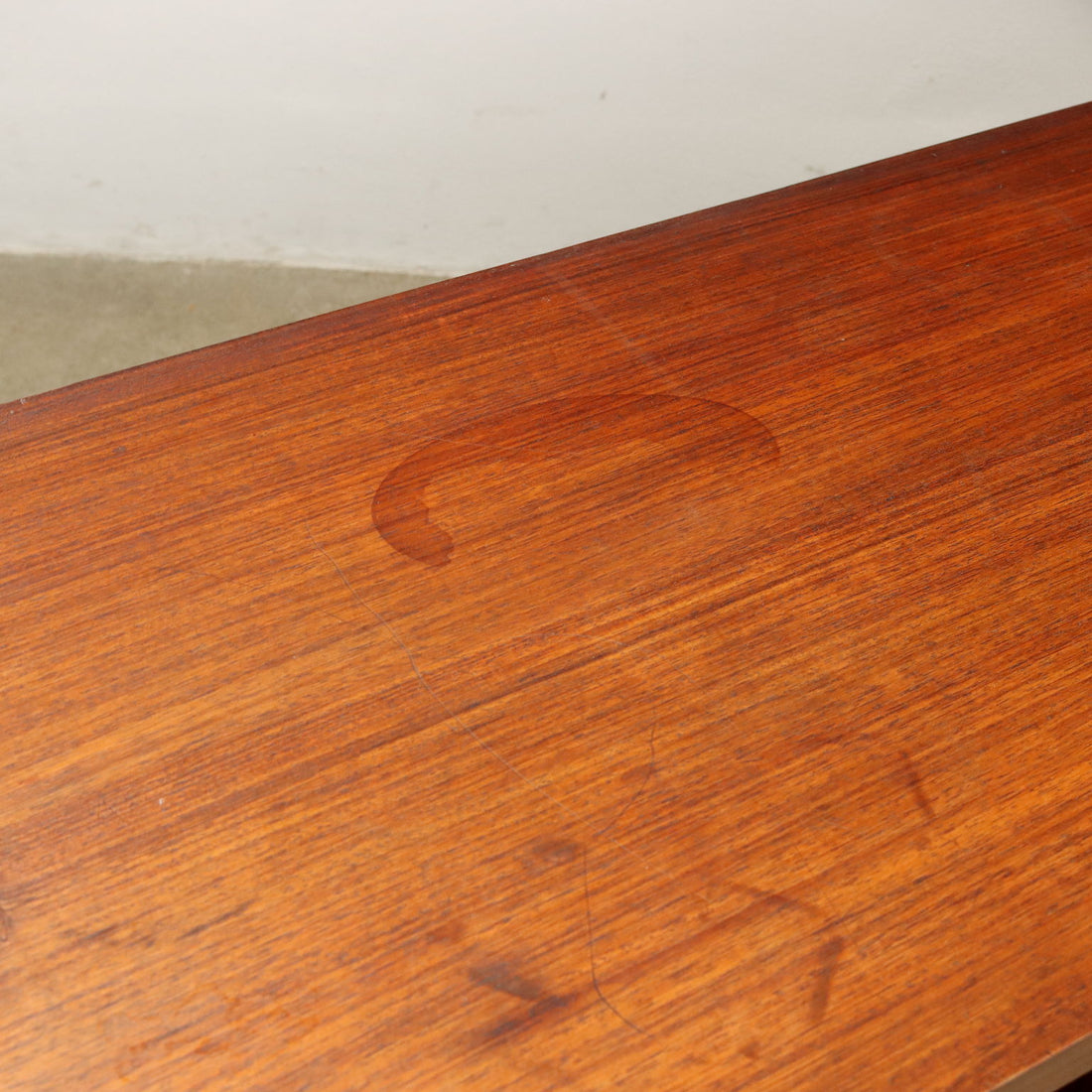  | Modernism  Furnitures