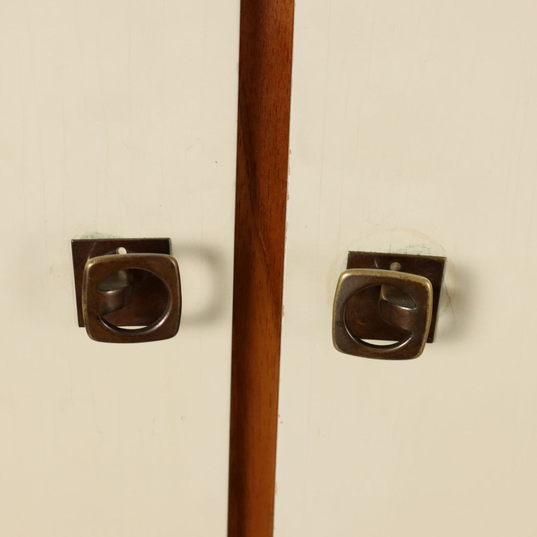  | Modernism  Furnitures