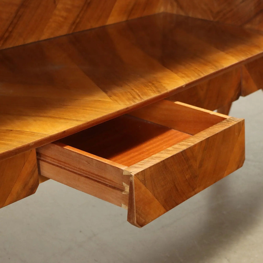 Vintage Cupboard Walnut Veneer Glas Italy 1950s-1960s | Modernism | Furnitures