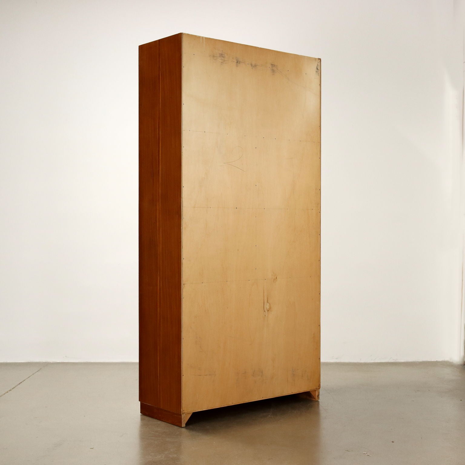  | Modernism  Furnitures