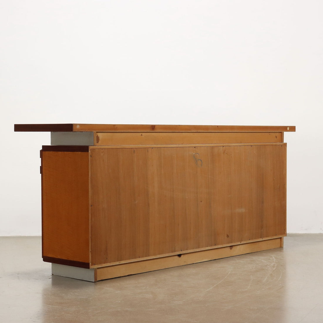  | Modernism  Furnitures