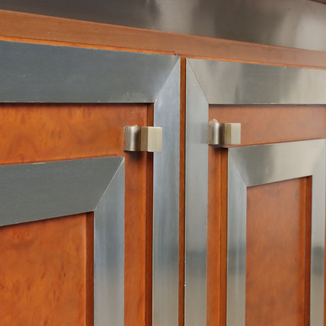  | Modernism  Furnitures