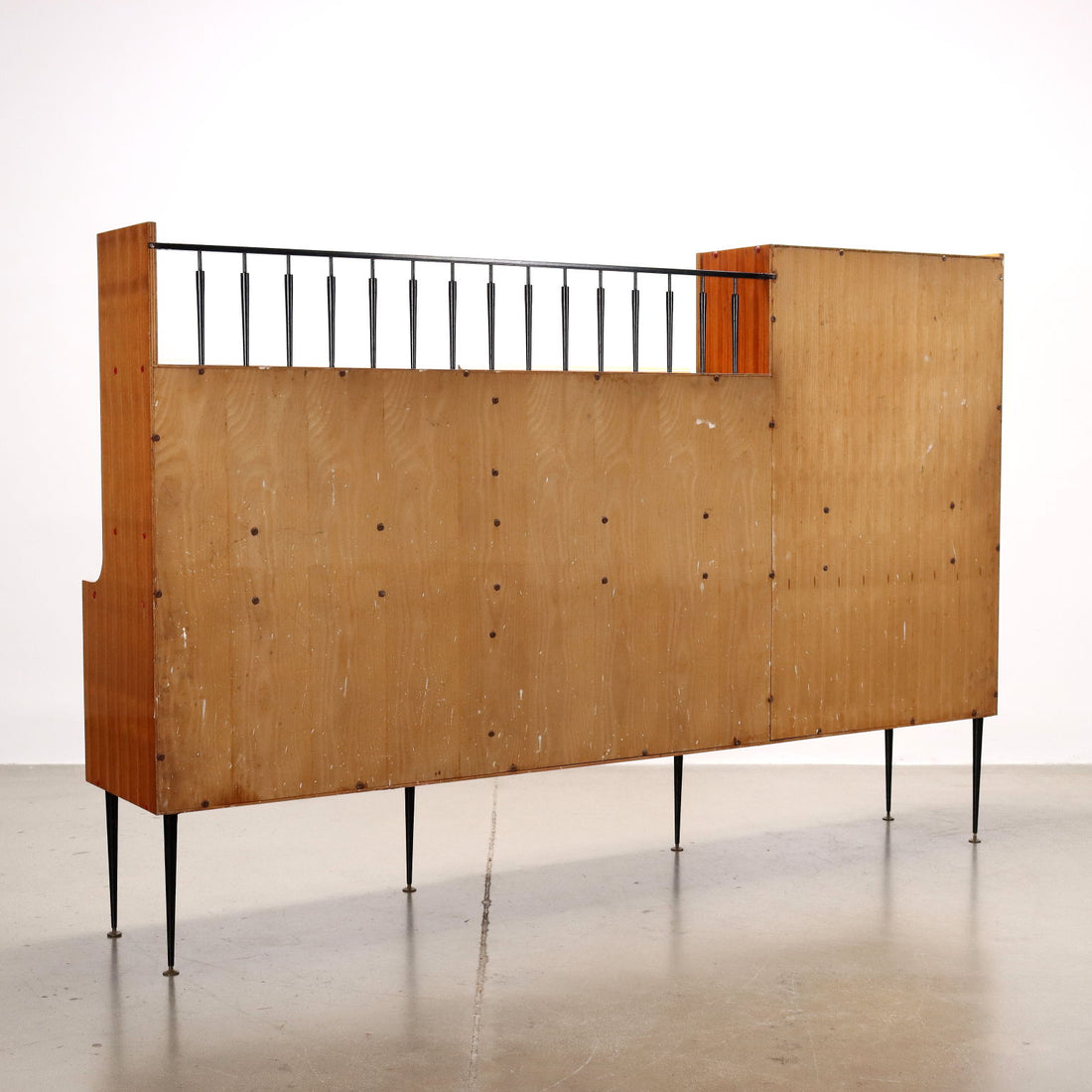  | Modernism  Furnitures