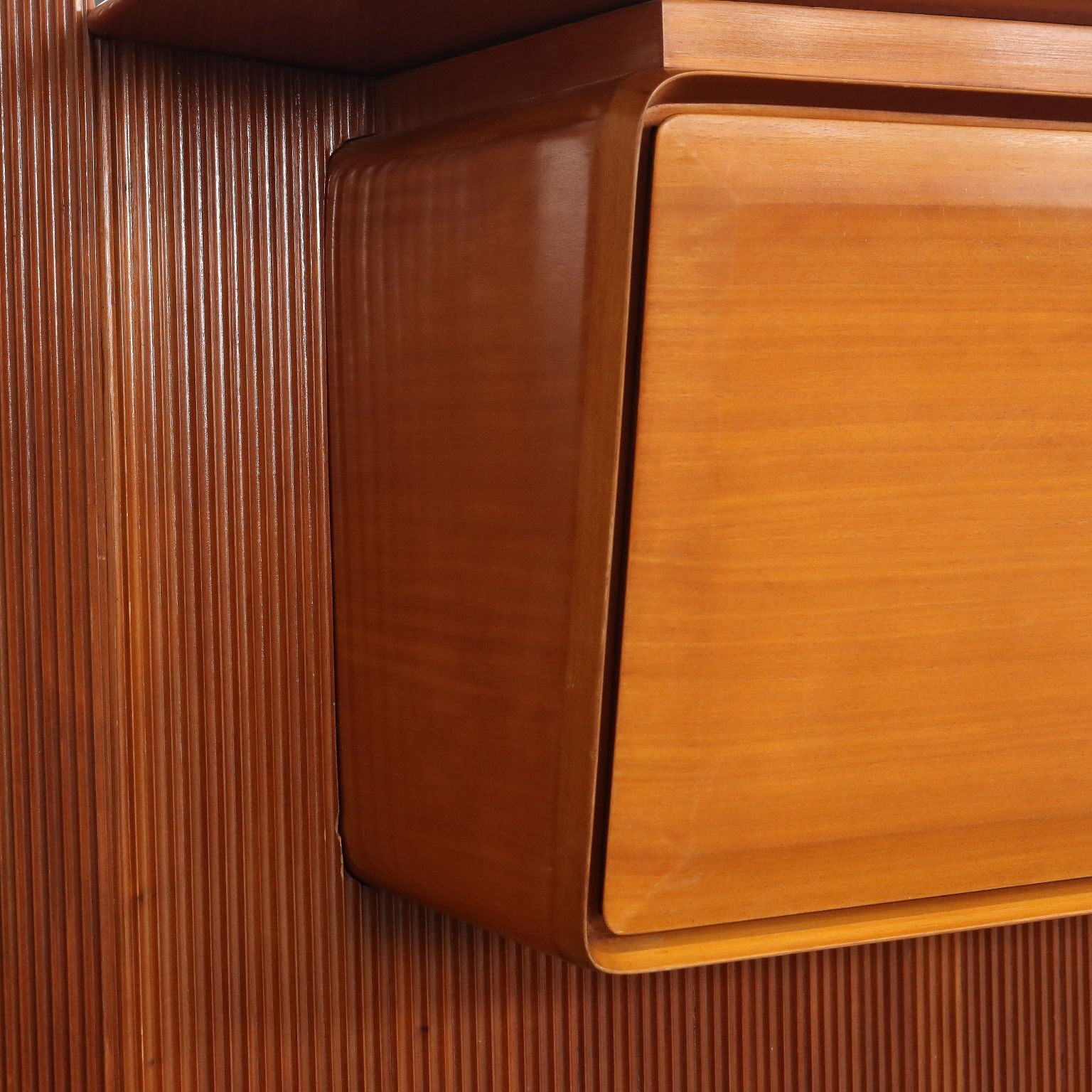  | Modernism  Furnitures