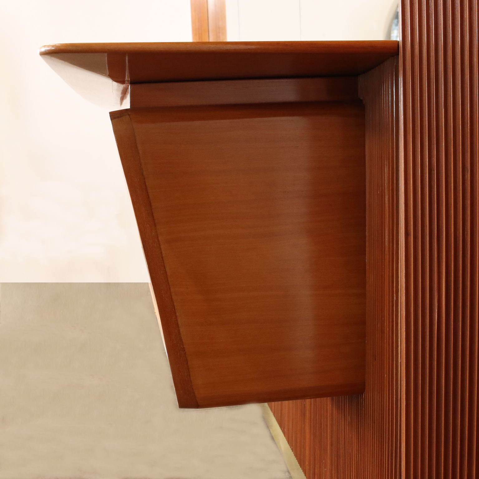  | Modernism  Furnitures