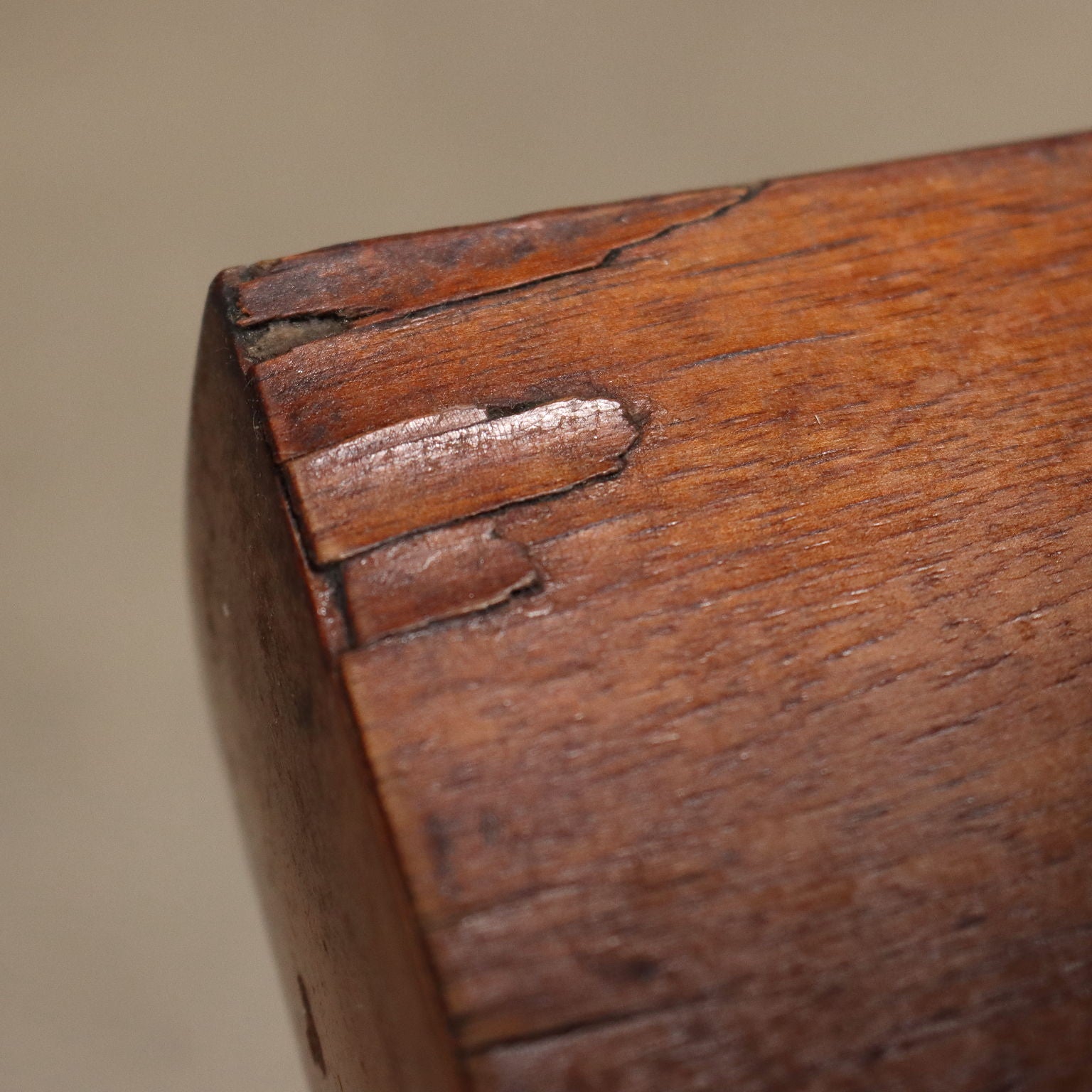  | Modernism  Furnitures