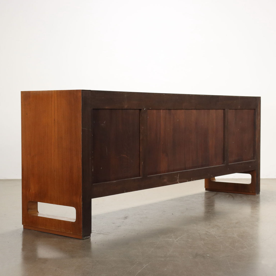  | Modernism  Furnitures