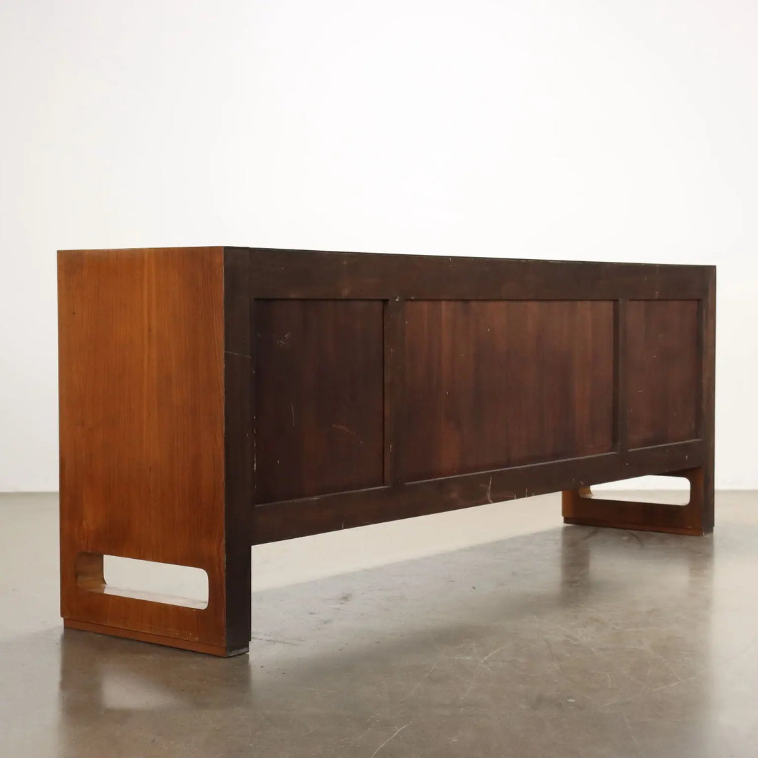 Vintage Cabinet Palazzi dell'Arte Cantù Walnut Veneer Italy 1940s | Modernism | Furnitures