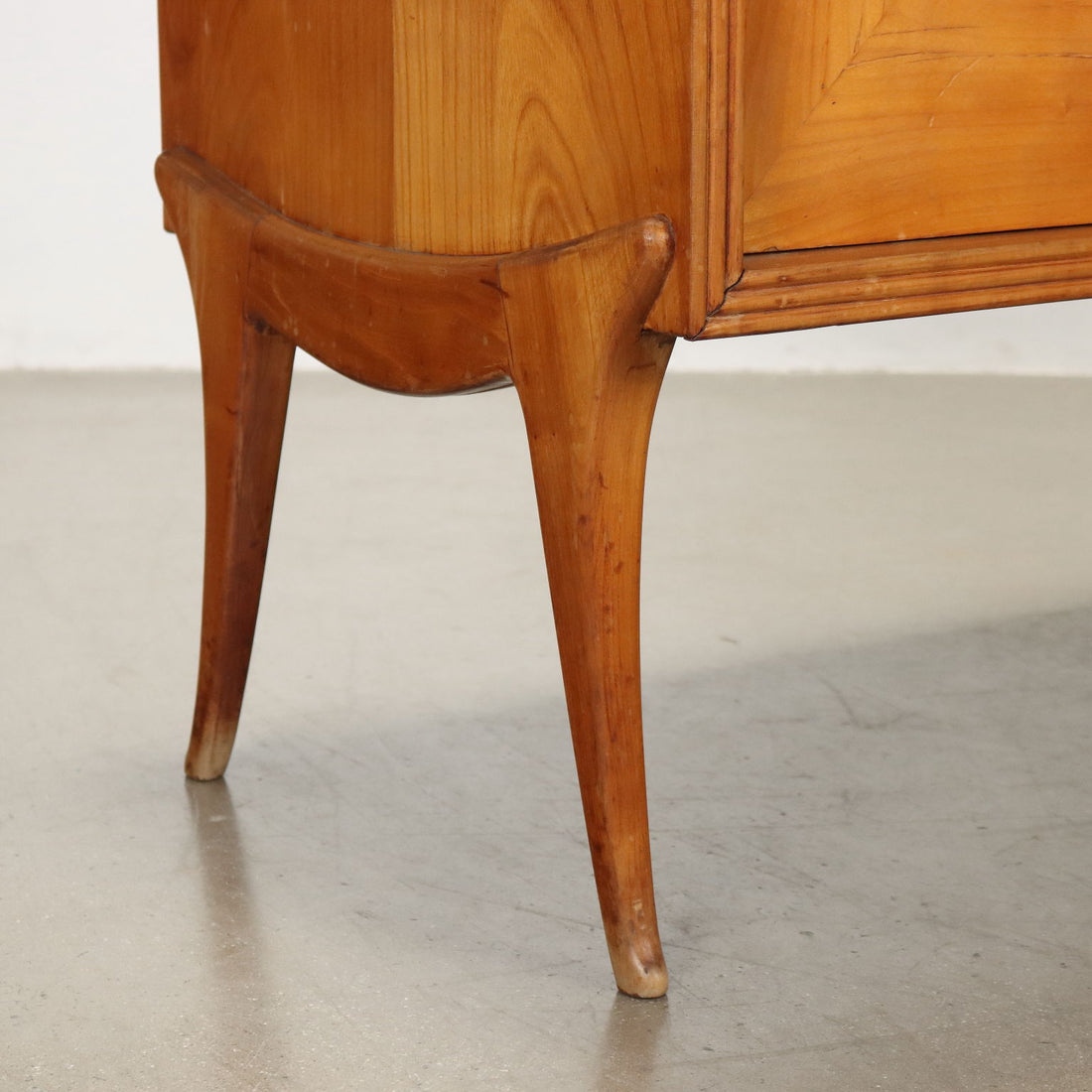  | Modernism  Furnitures