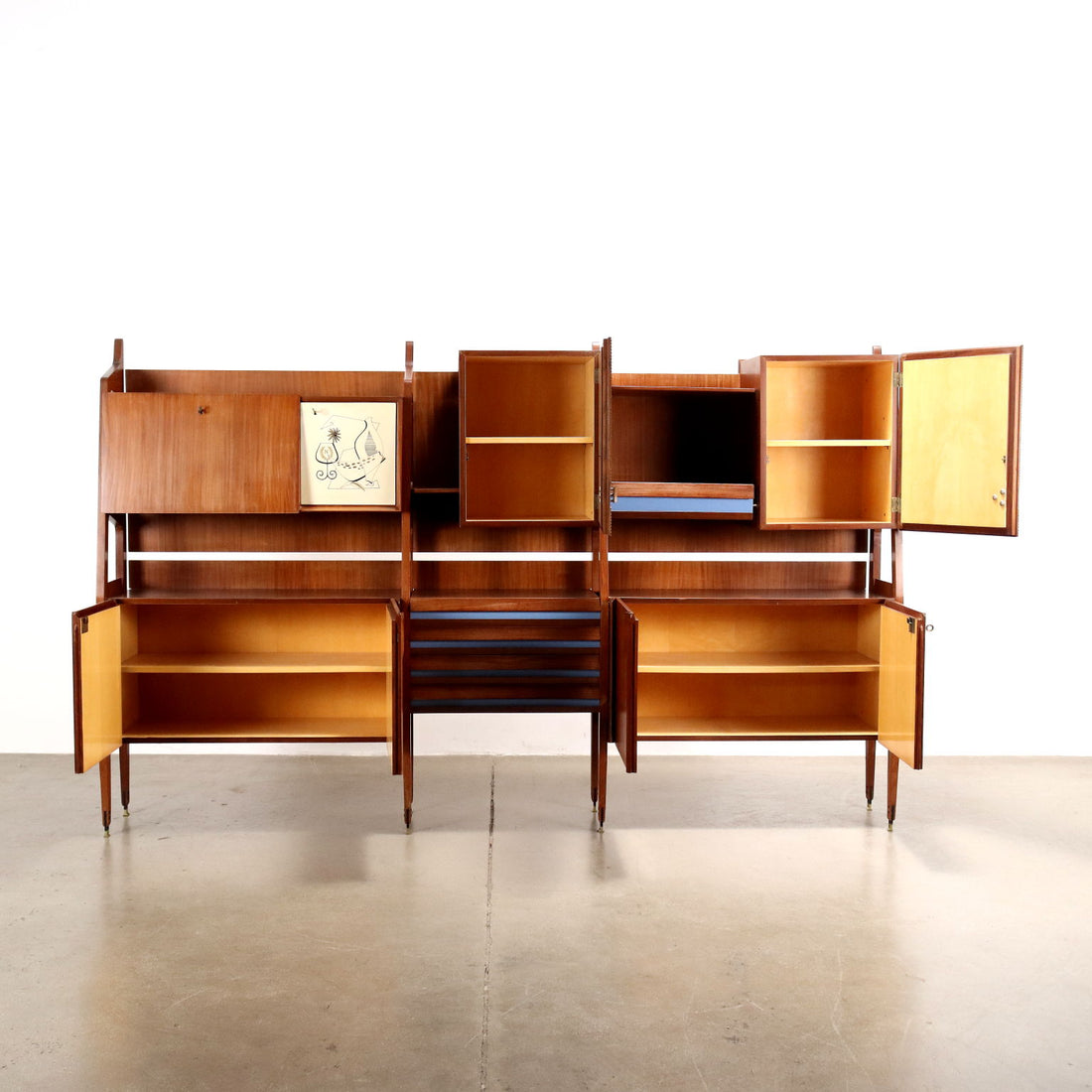  | Modernism  Furnitures