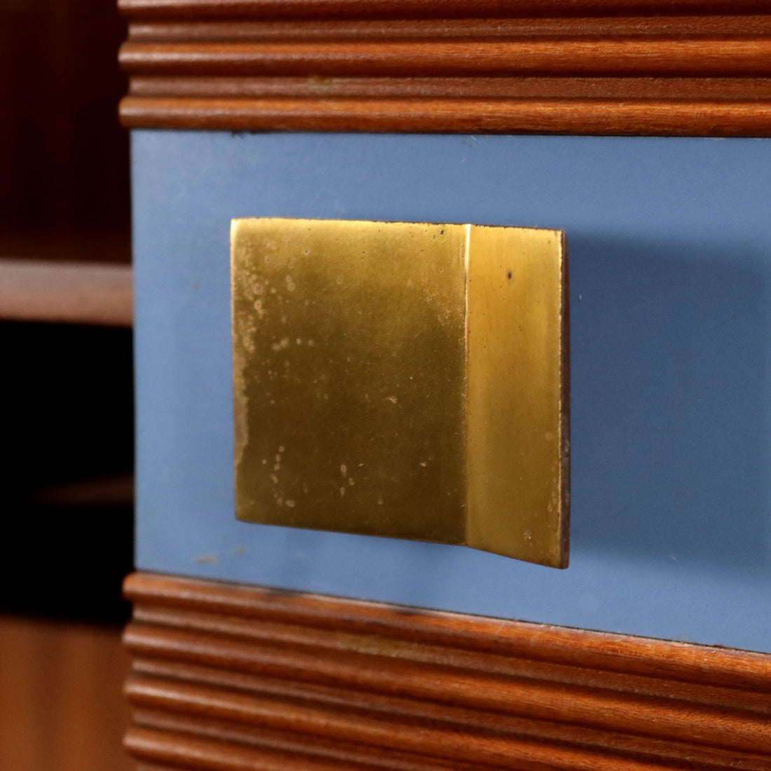  | Modernism  Furnitures