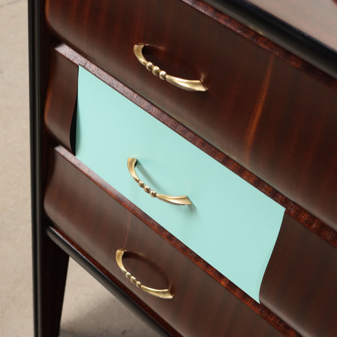  | Modernism  Furnitures