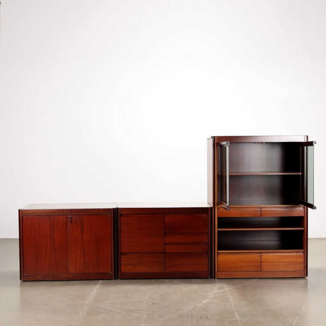 Molteni 4D Cabinets Vintage Design A. Mangiarotti 1970s - 70's | Modernism | Furnitures