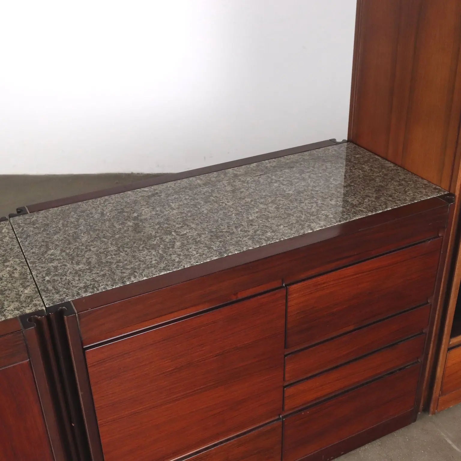 Molteni 4D Cabinets Vintage Design A. Mangiarotti 1970s - 70's | Modernism | Furnitures