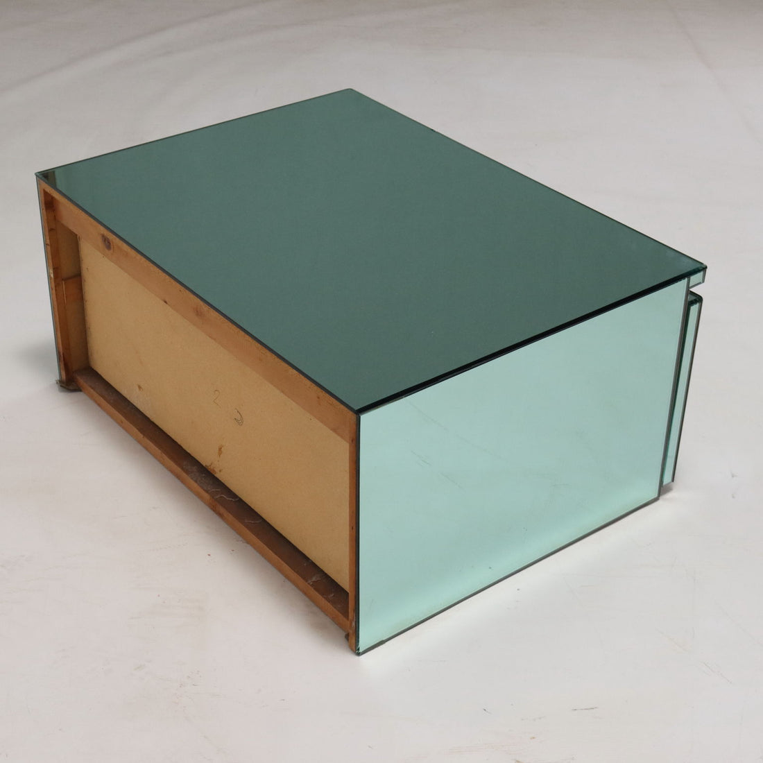  | Modernism  Furnitures