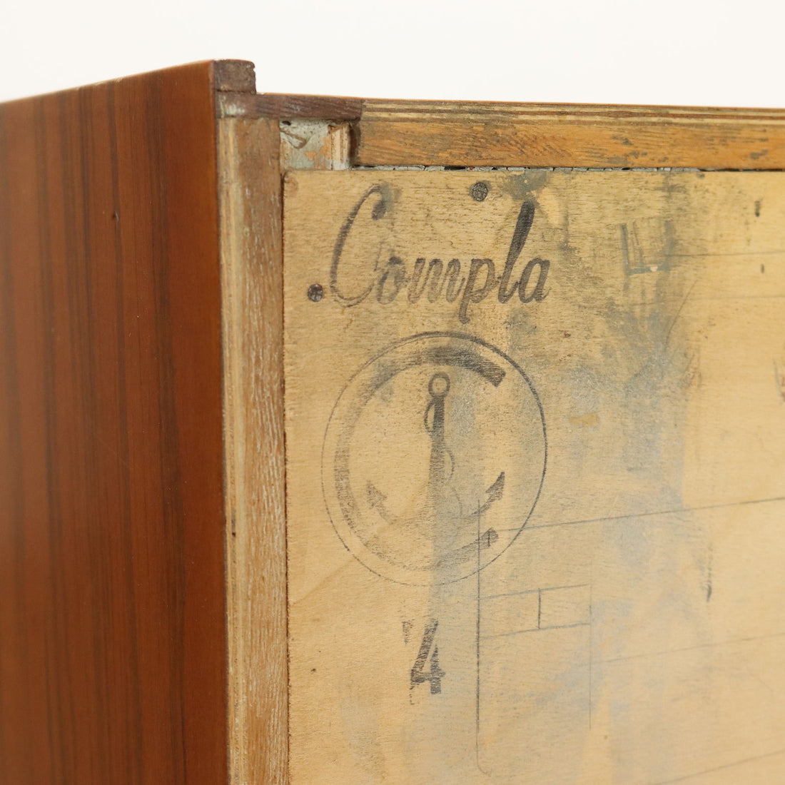  | Modernism  Furnitures