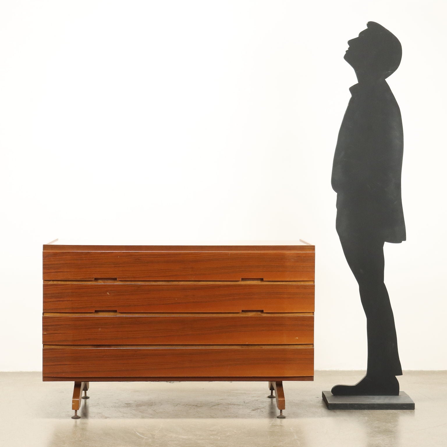  | Modernism  Furnitures