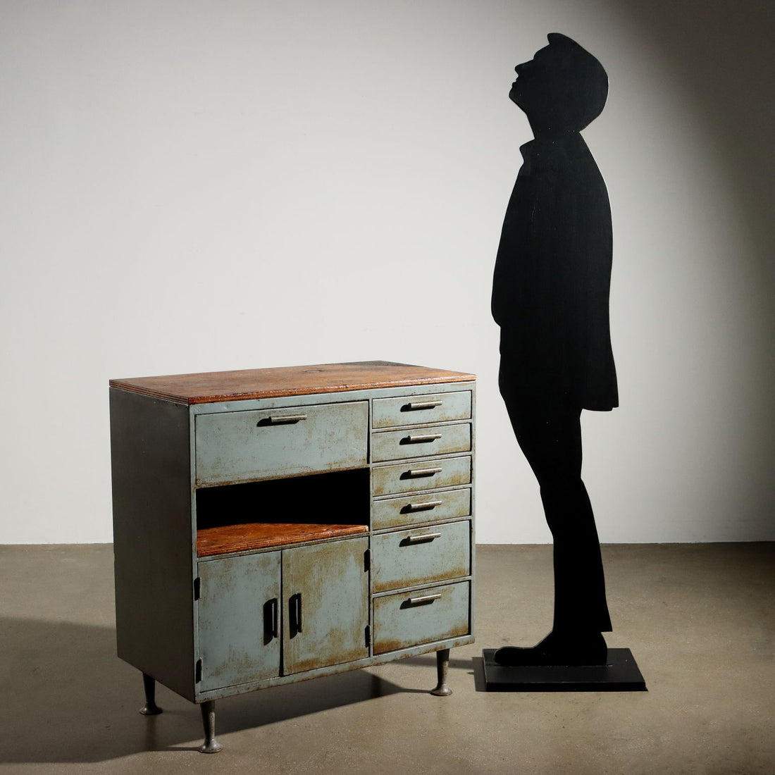  | Modernism  Furnitures