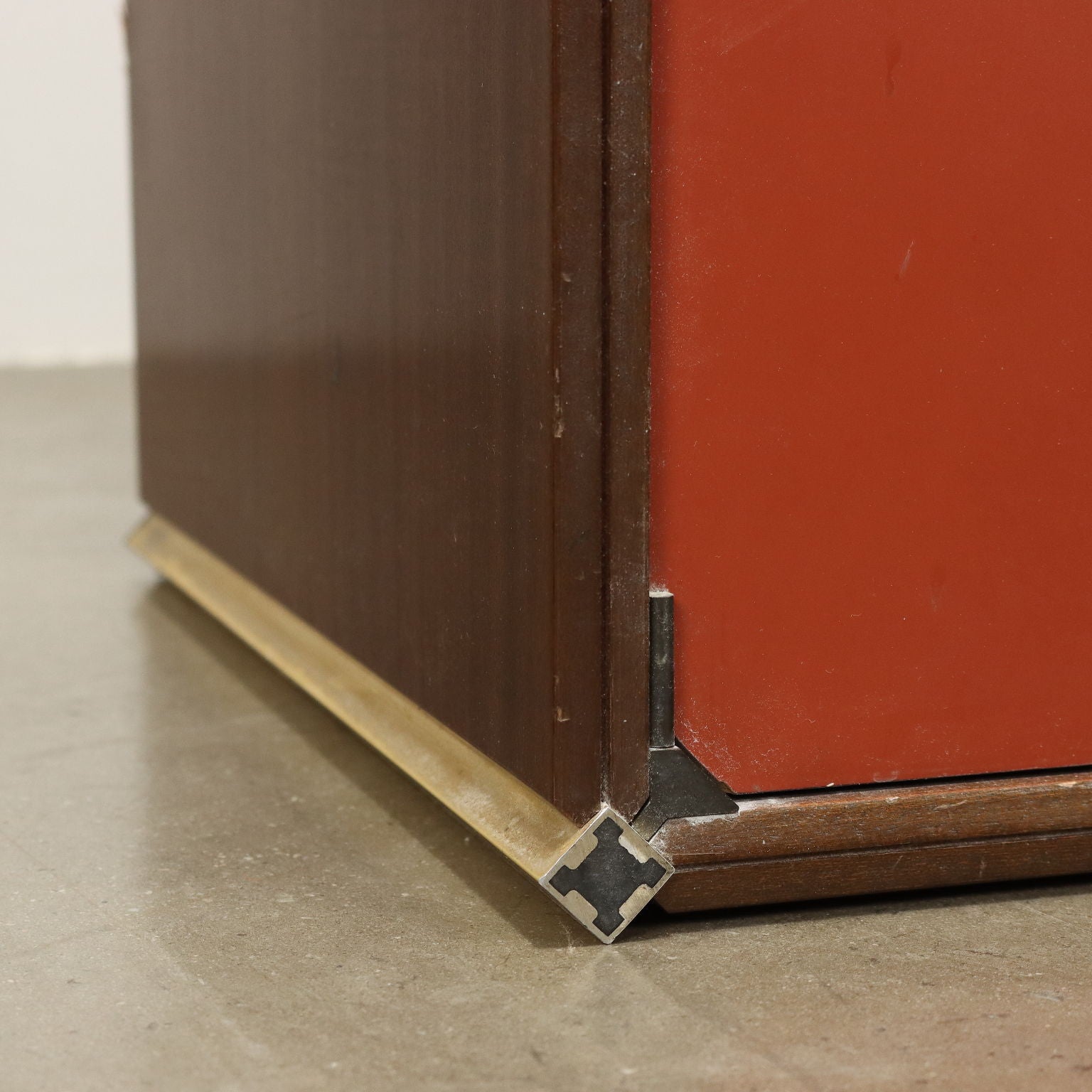  | Modernism  Furnitures