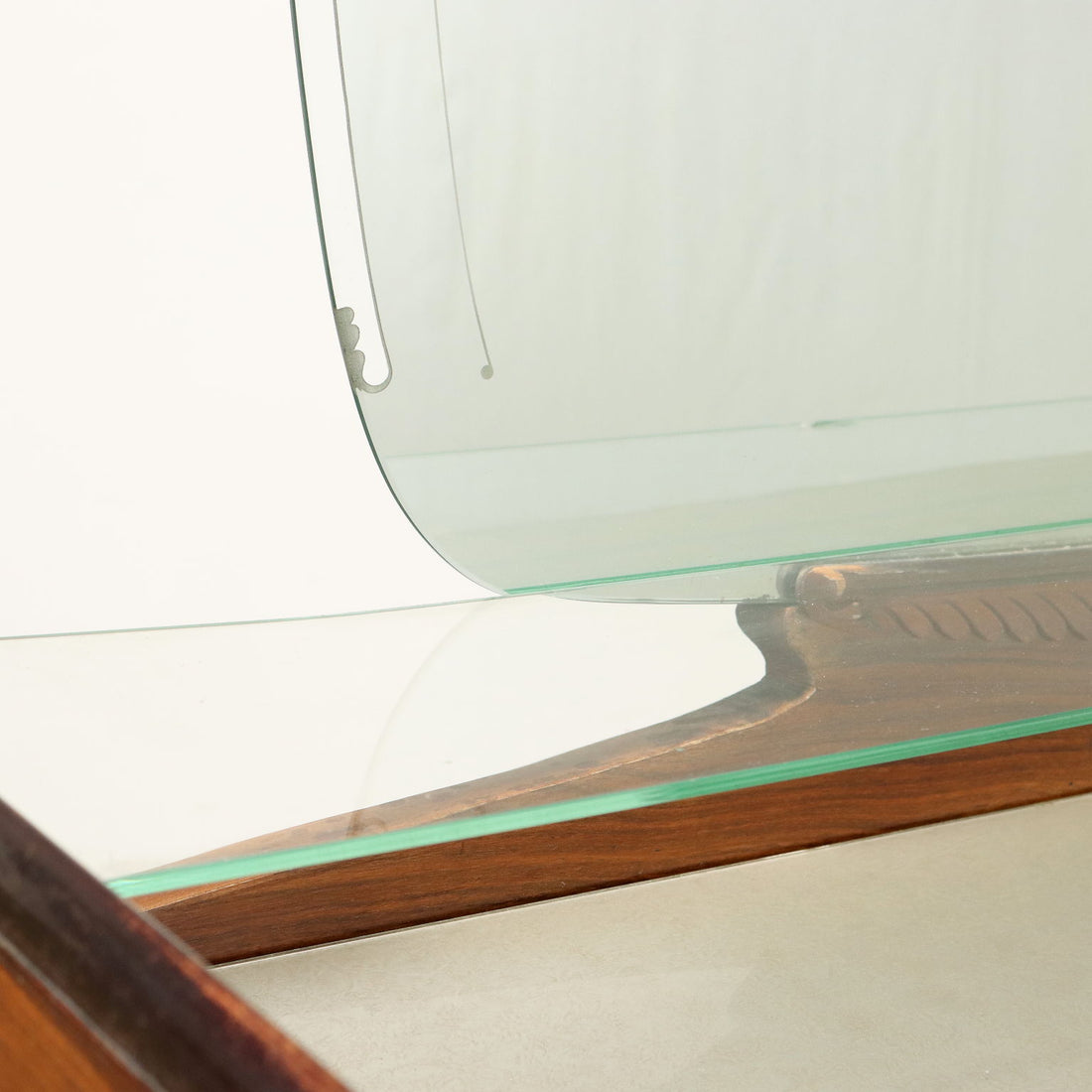  | Modernism  Furnitures