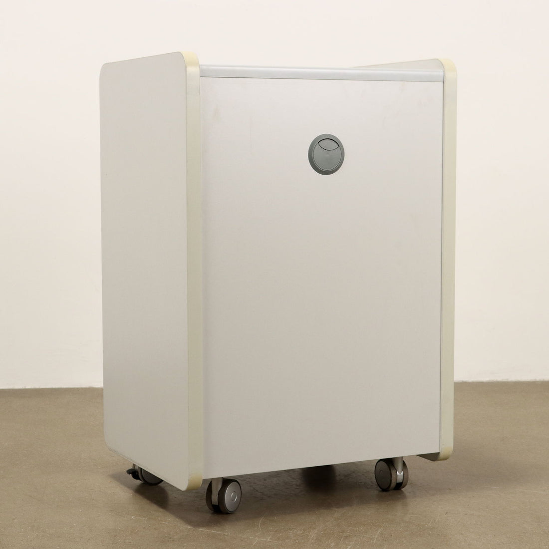  | Modernism  Furnitures