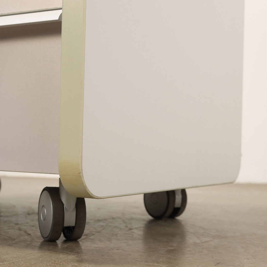  | Modernism  Furnitures