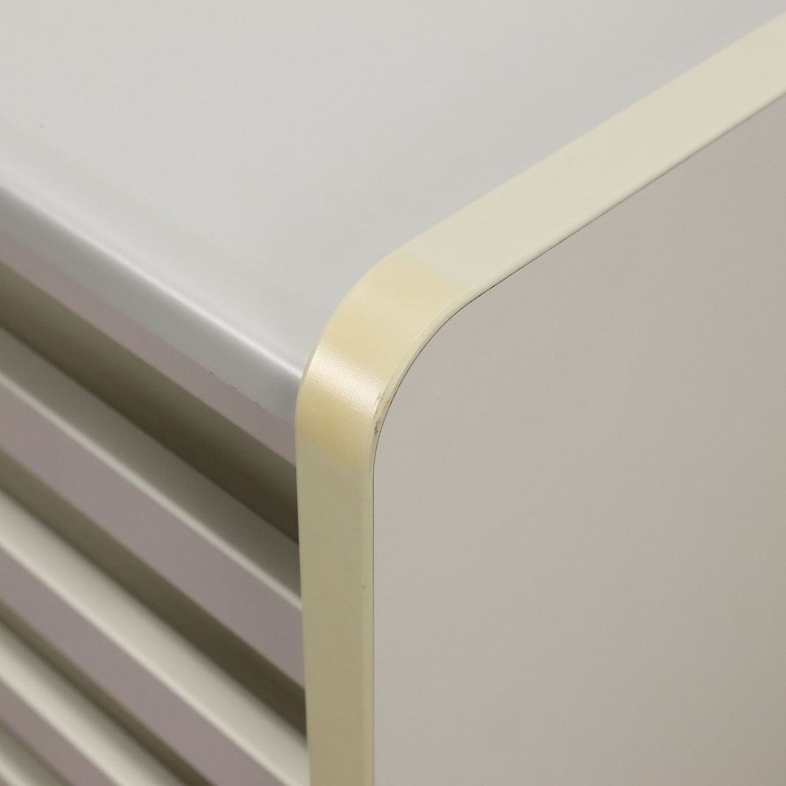  | Modernism  Furnitures