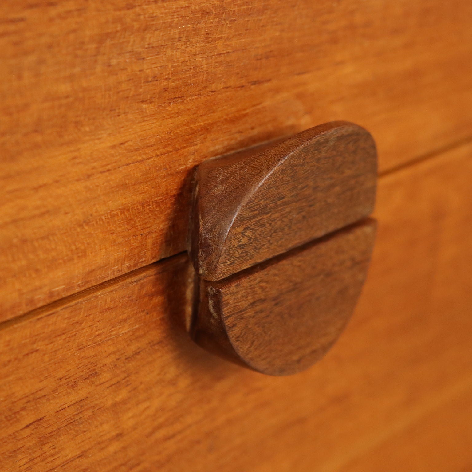  | Modernism  Furnitures