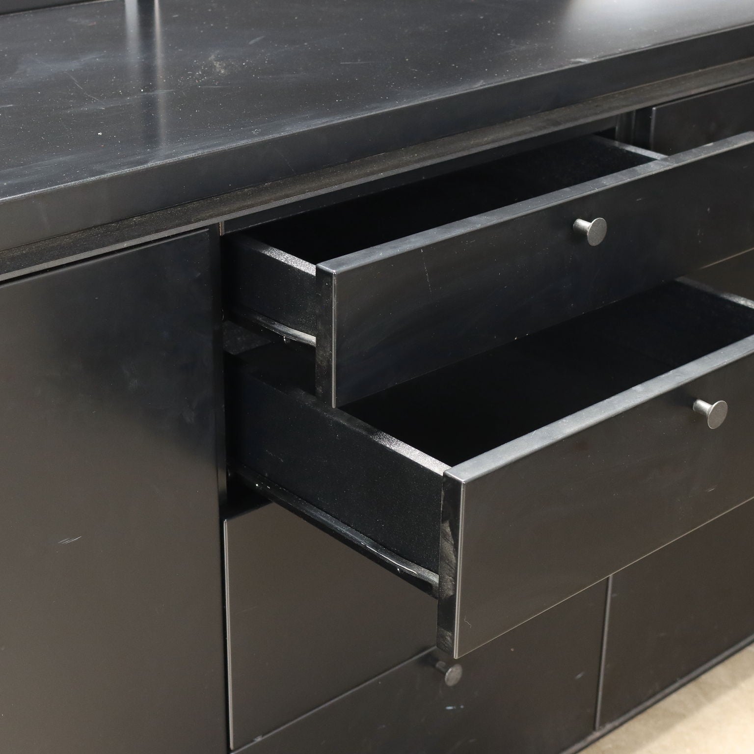  | Modernism  Furnitures