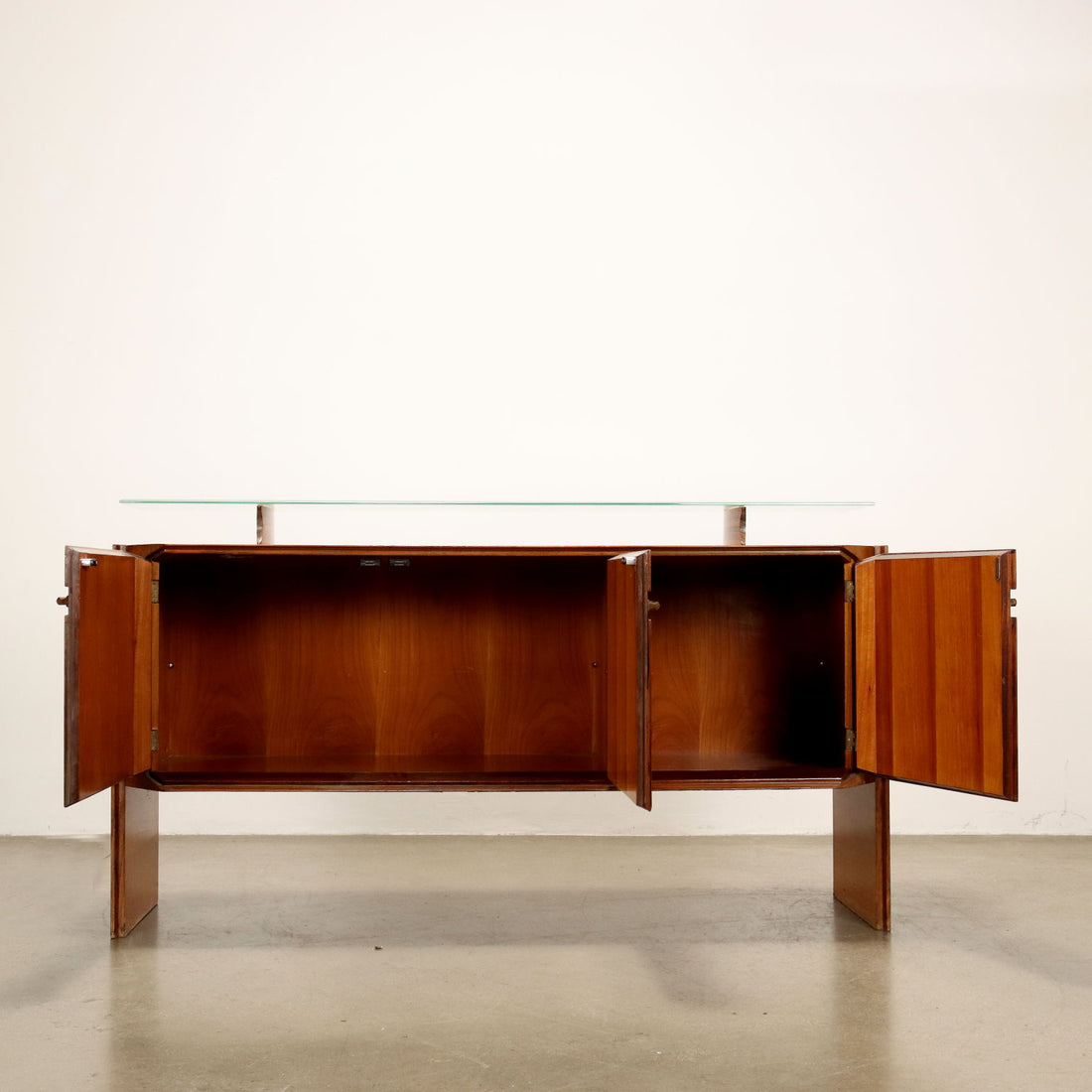  | Modernism  Furnitures