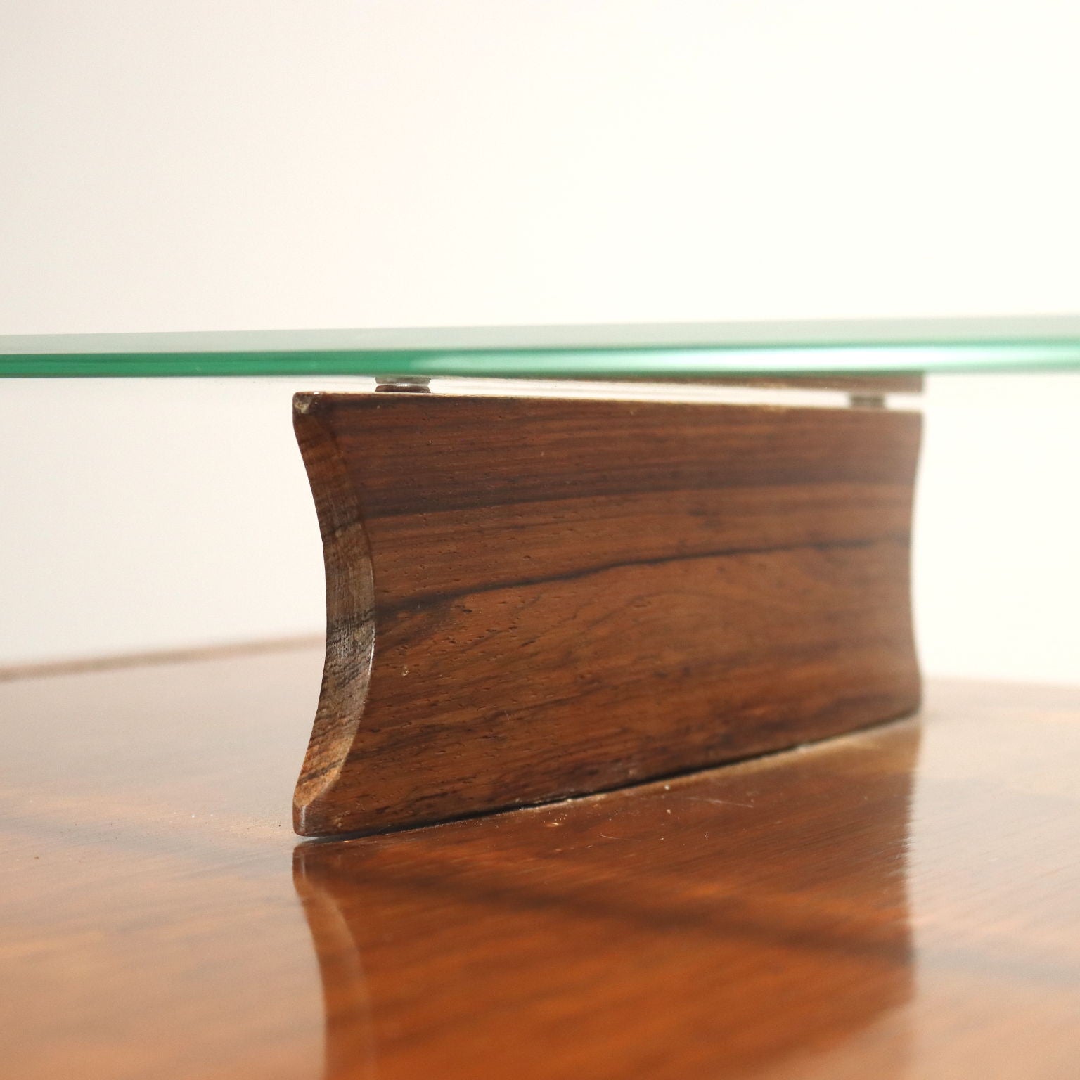  | Modernism  Furnitures