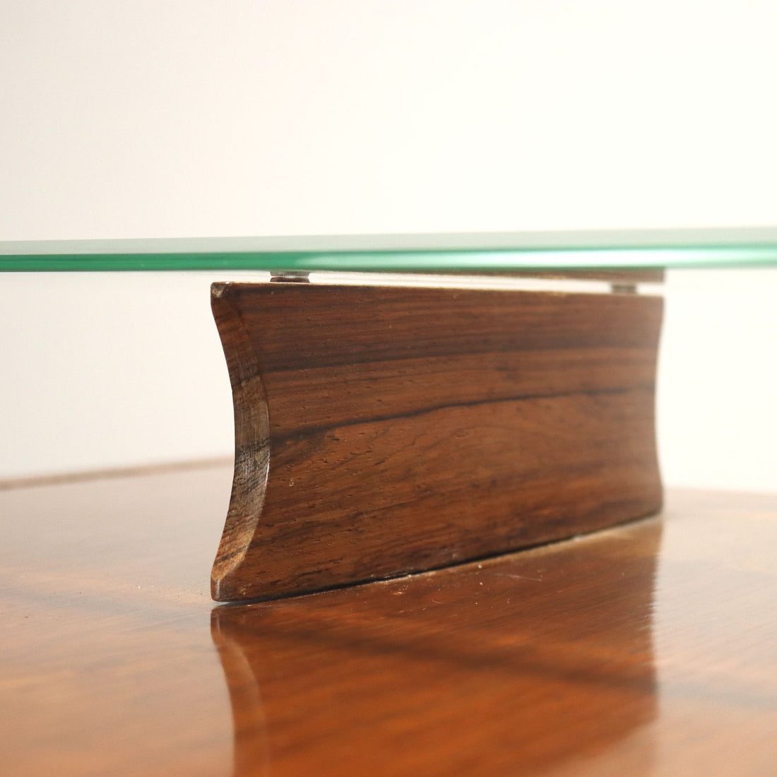  | Modernism  Furnitures