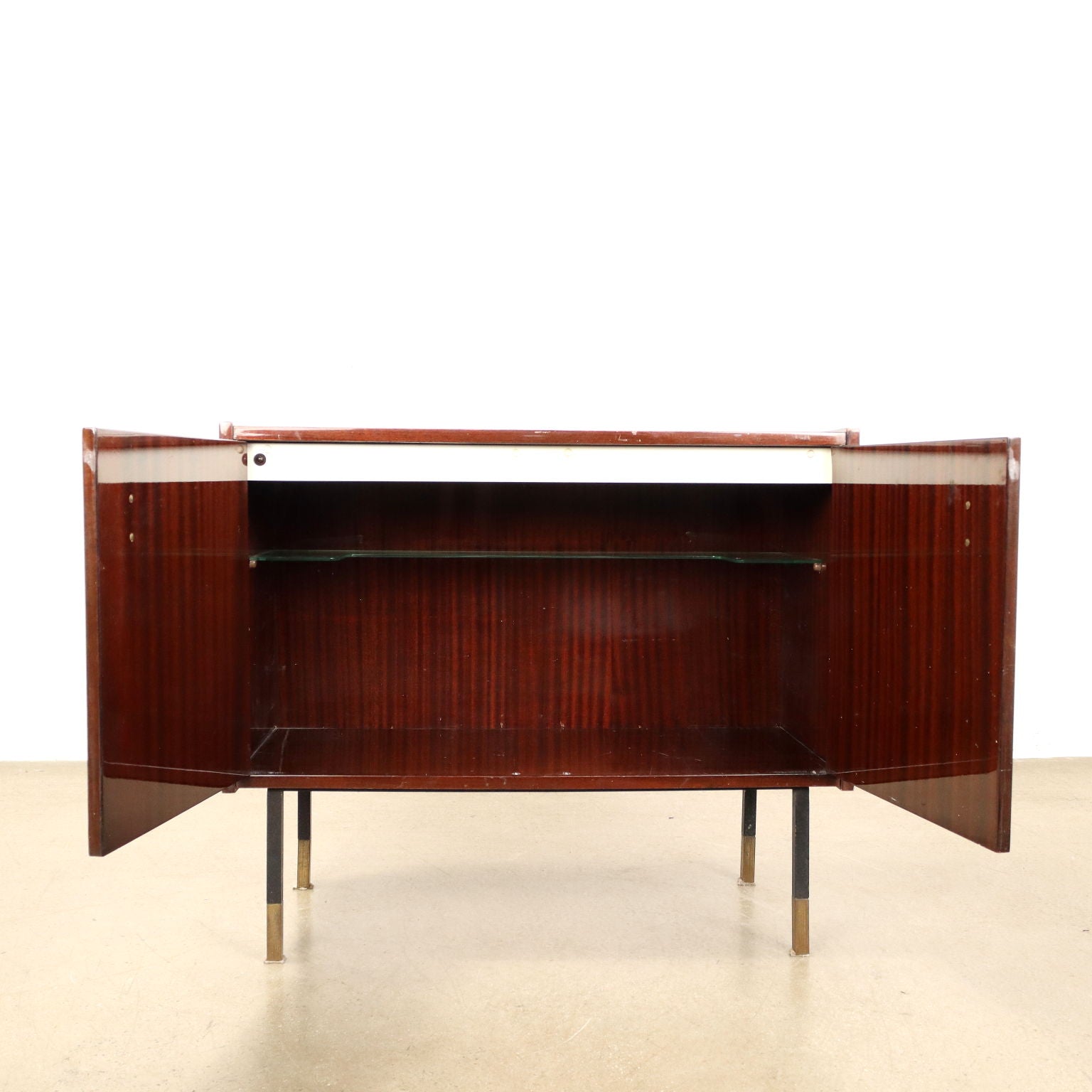  | Modernism  Furnitures