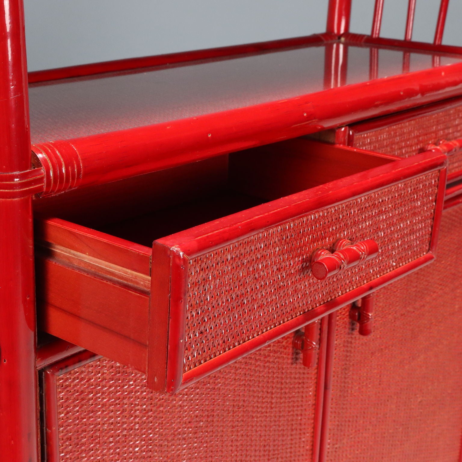  | Modernism  Furnitures