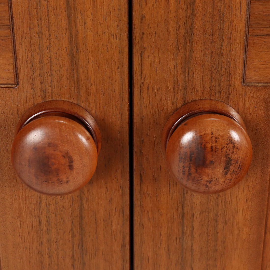  | Modernism  Furnitures