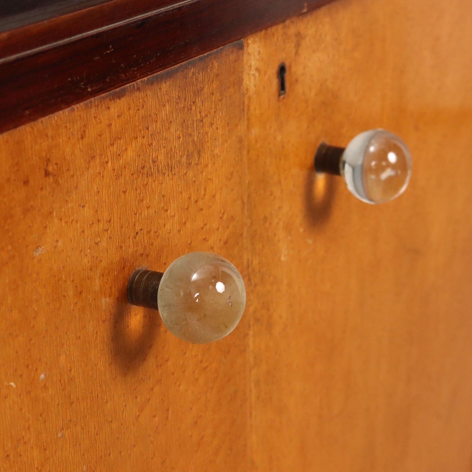  | Modernism  Furnitures